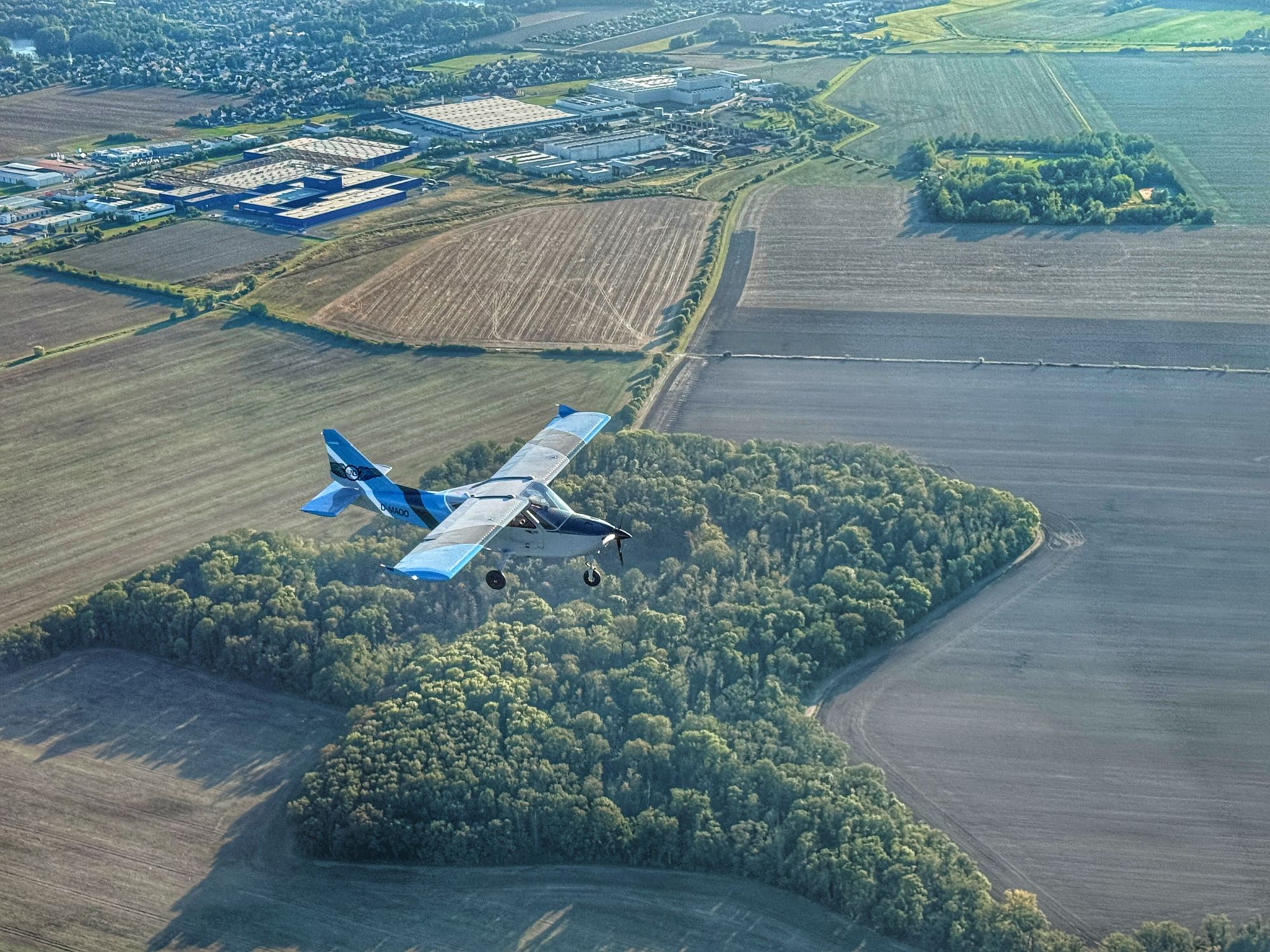 Rundflug mit dem Flugzeug 15 Minuten ab Flugplatz Taucha