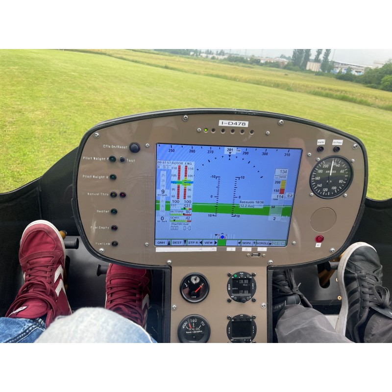 Trainingsflug mit UL Hubschrauber Typ FAMA K216